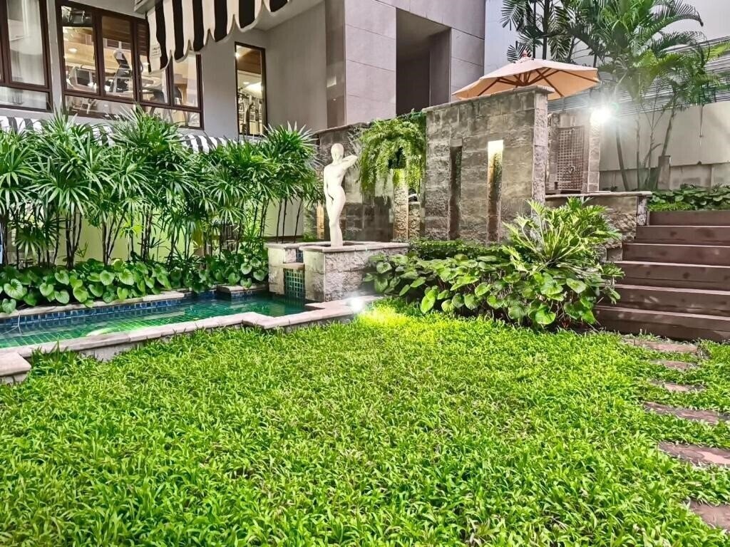 Фотографія Silom Serene A Boutique 4*