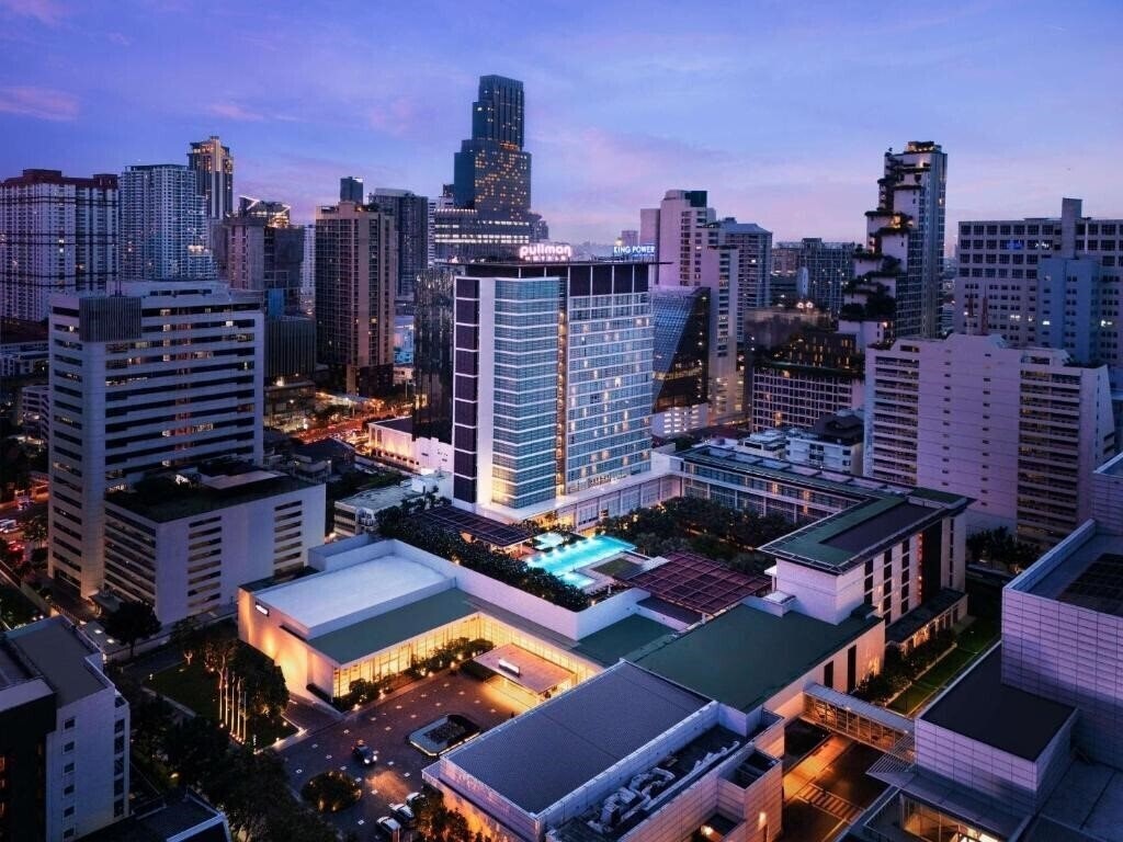 Готель Pullman Bangkok King 4*