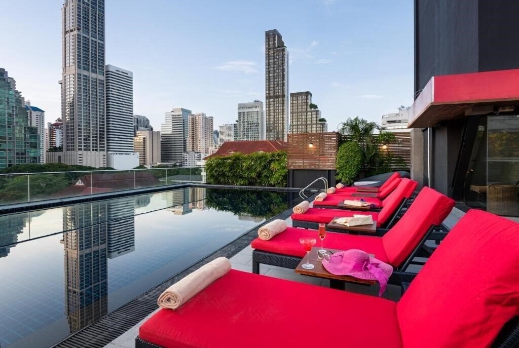 Hotel U Sukhumvit Bangkok 4*