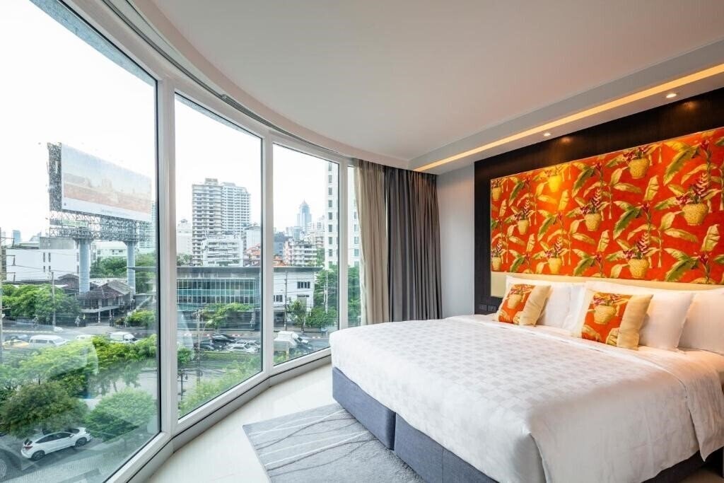 Зображення Hotel Clover Asoke 4*