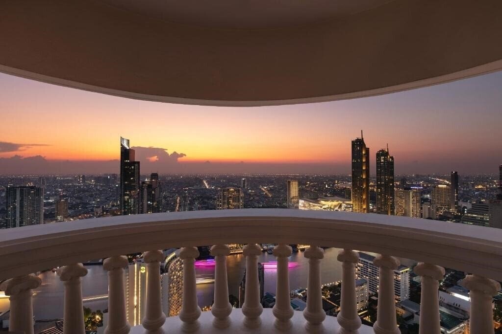 Zdjęcie Le Bua At State Tower (Meritus Suites State Tower Bangkok) 5*
