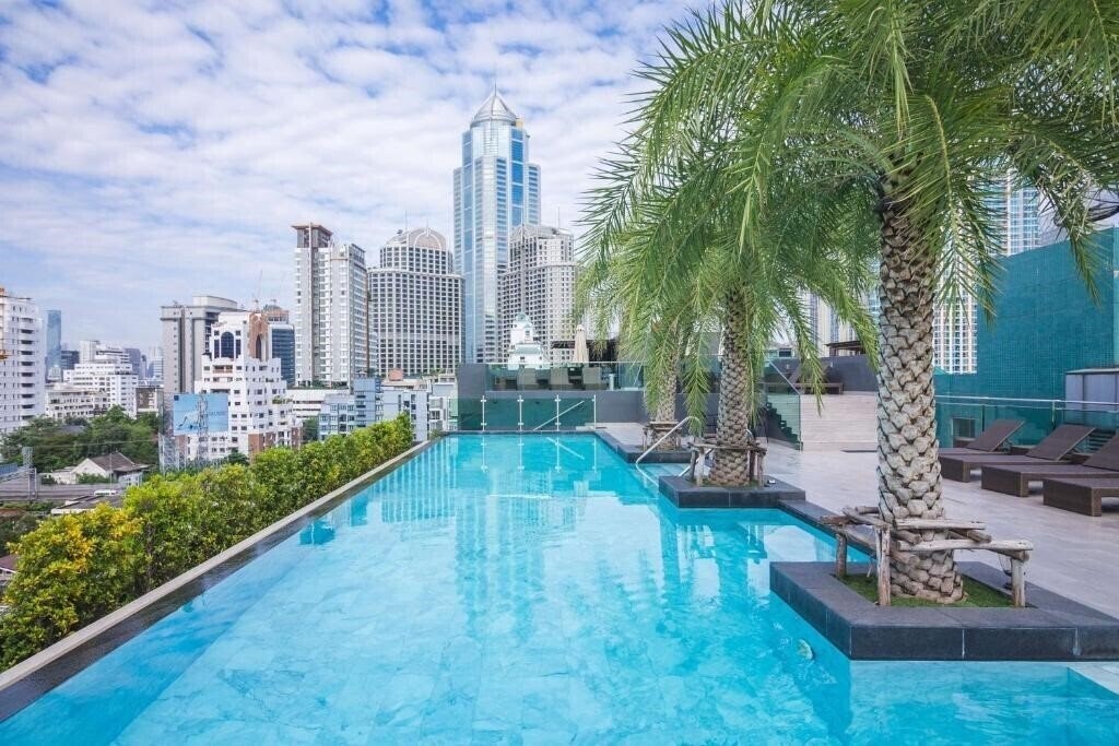 Hotel Surestay Plus Sukhumvit 2 by Best Western 4*