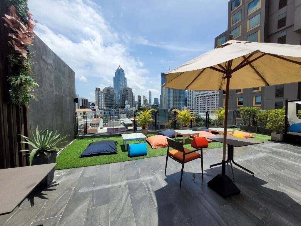 Zdjęcie Citrus Suite Sukhumvit 6 Bangkok 4*