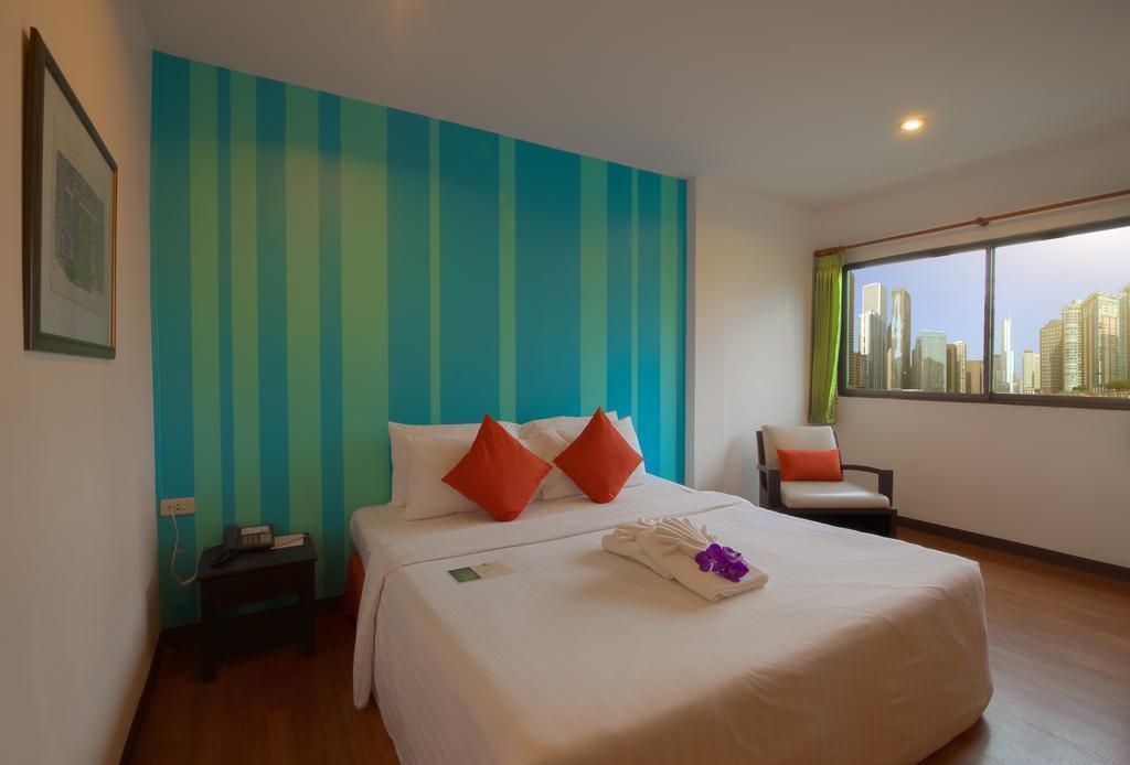 Фото Woraburi Sukhumvit Hotel & Resort 3*