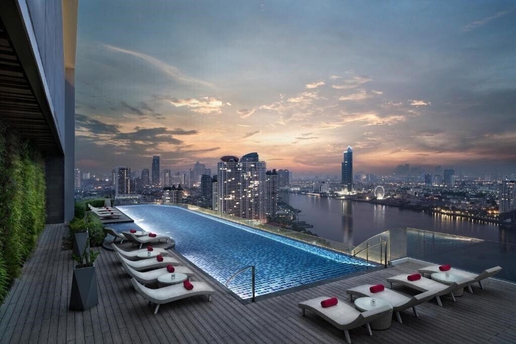 Готель Avani Plus Riverside Bangkok Hotel отель без категории
