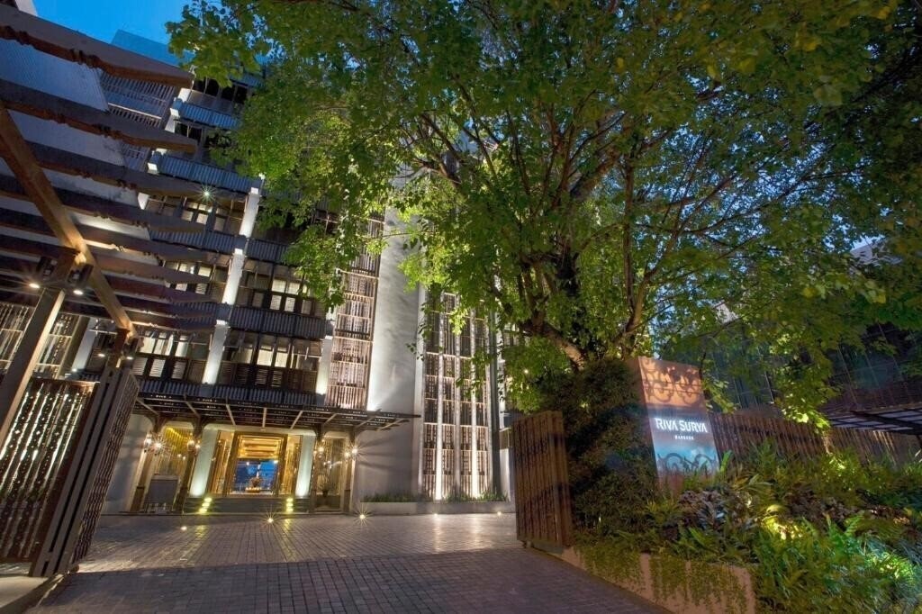 Отель Riva Surya Bangkok отель без категории