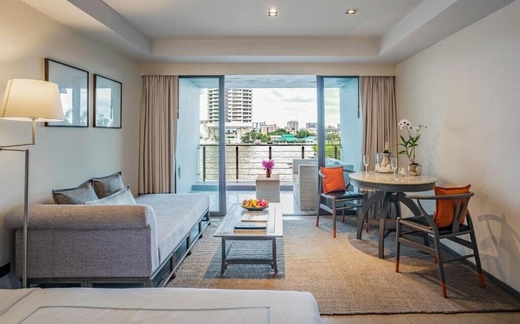 Изображение Riva Surya Bangkok отель без категории