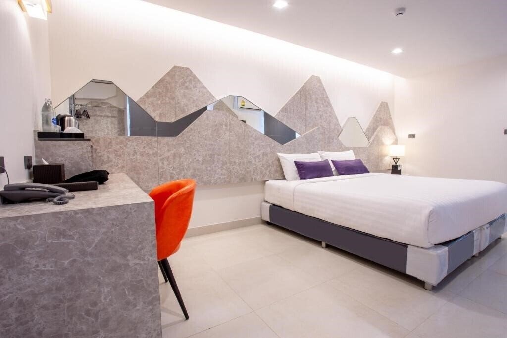 Фото Spittze Hotel Pratunam отель без категории