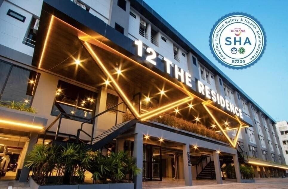 Отель 12 The Residence Hotel & Apartment 3*