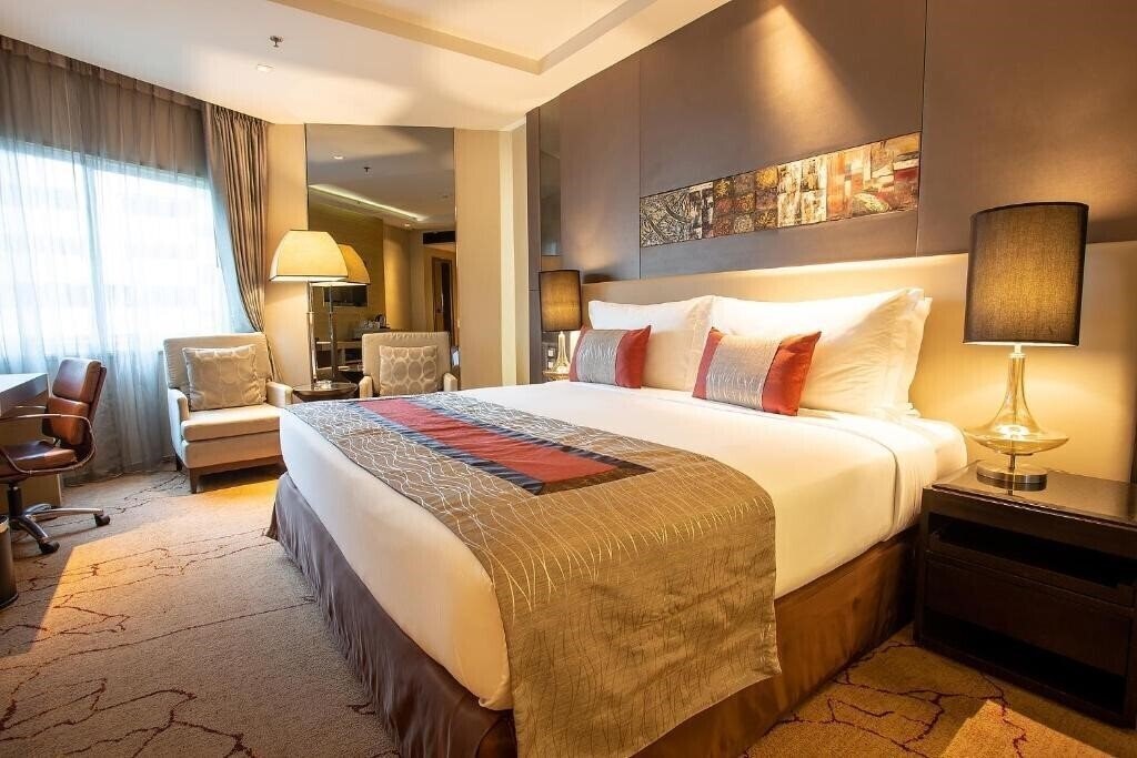 Hotel Graceland Bangkok By Grace Hotel 4*