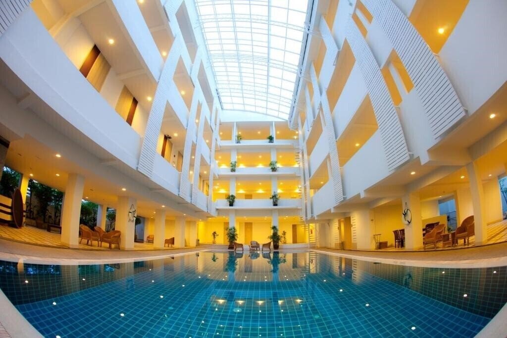 Hotel Trang Hotel Bangkok 3*