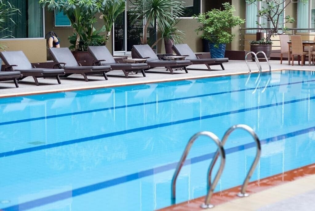 Obraz Dynasty Inn Grande 4*