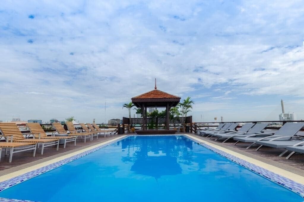 Изображение Khaosan Palace 3*