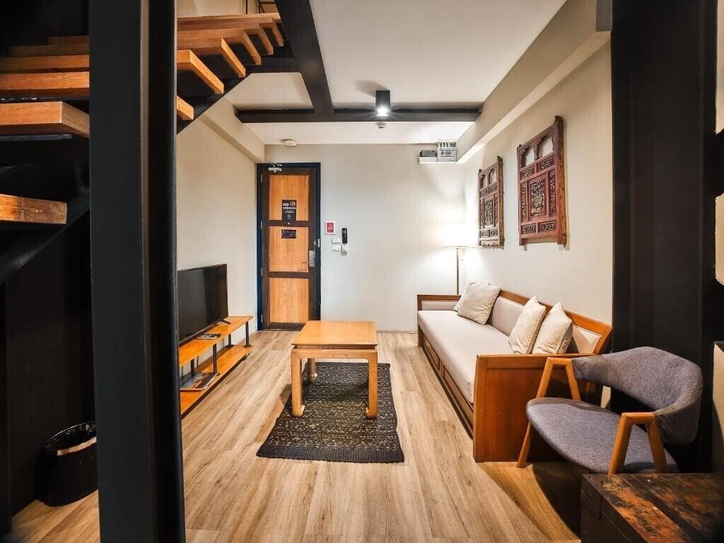 Zdjęcia Prince Theatre Heritage Stay 3*