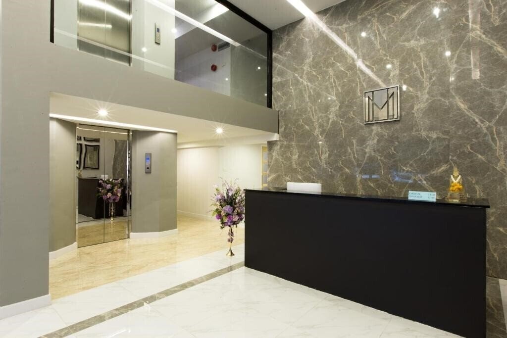 Фотографія 48 Metro Hotel Bangkok 3*