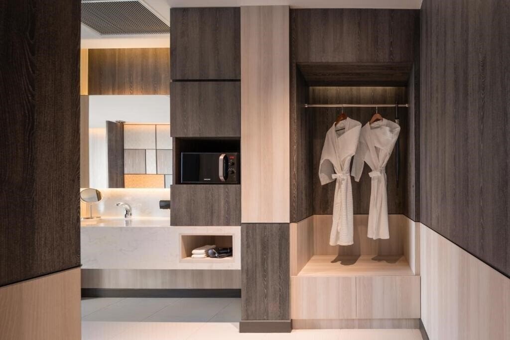 Zdjęcia Ramada Plaza By Wyndham Sukhumvit 48 4*