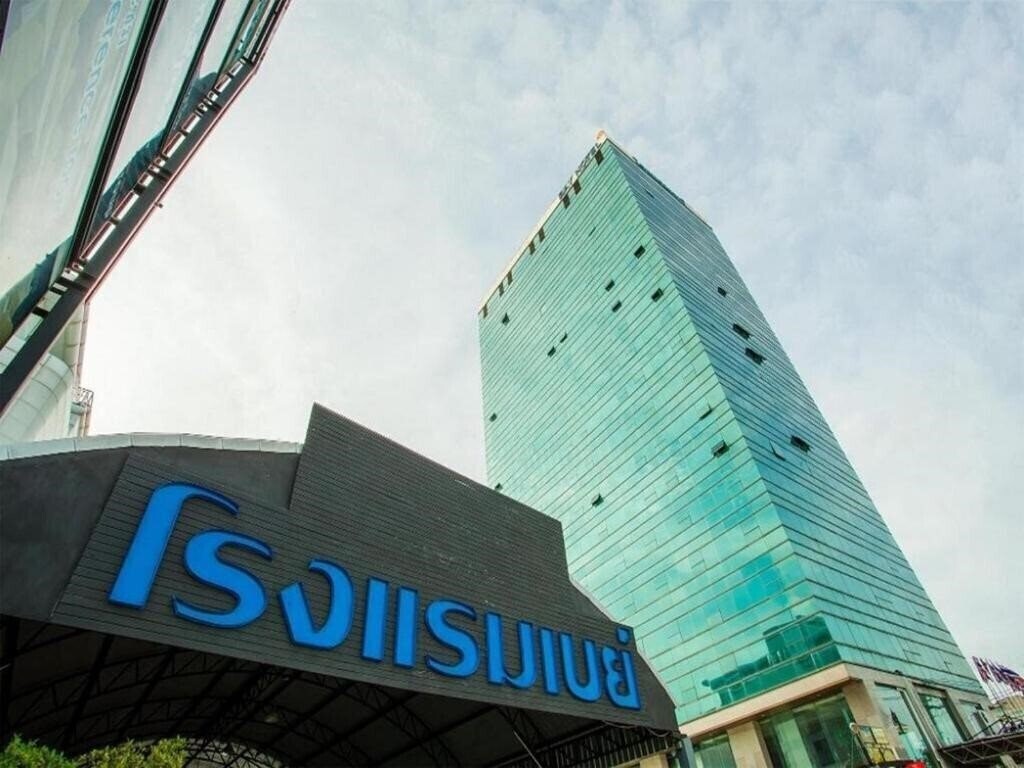 Zdjęcie Bay Hotel Srinakarin 3*