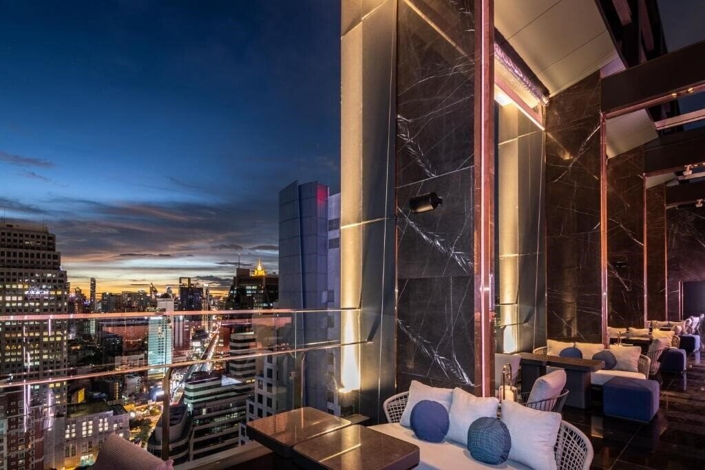 Zdjęcie Carlton Hotel Bangkok Sukhumvit 5*