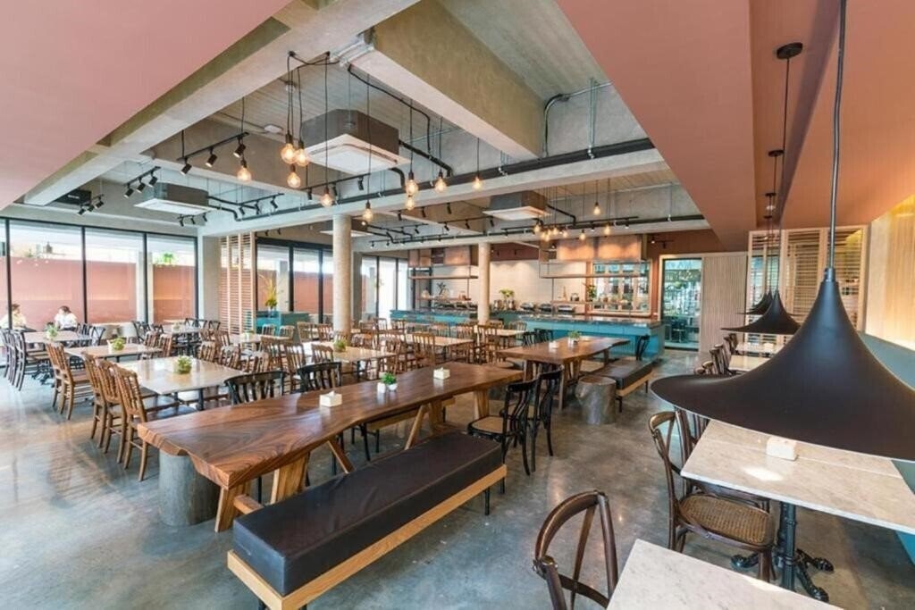 Zdjęcie Koon Hotel 3*