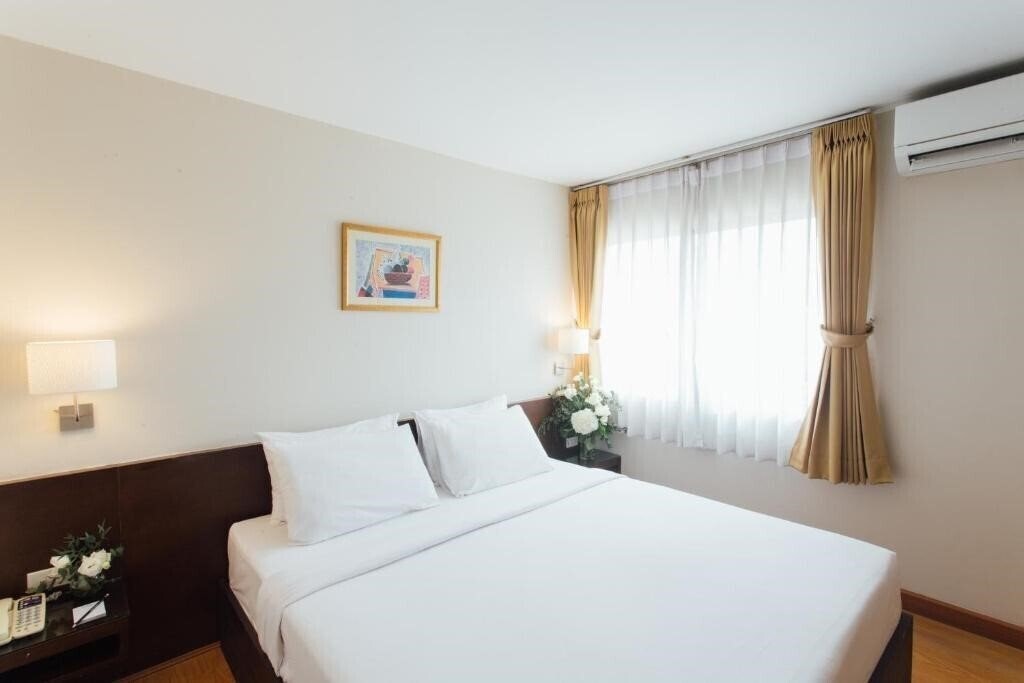 Картинка All Seasons Bangkok Siam 3*