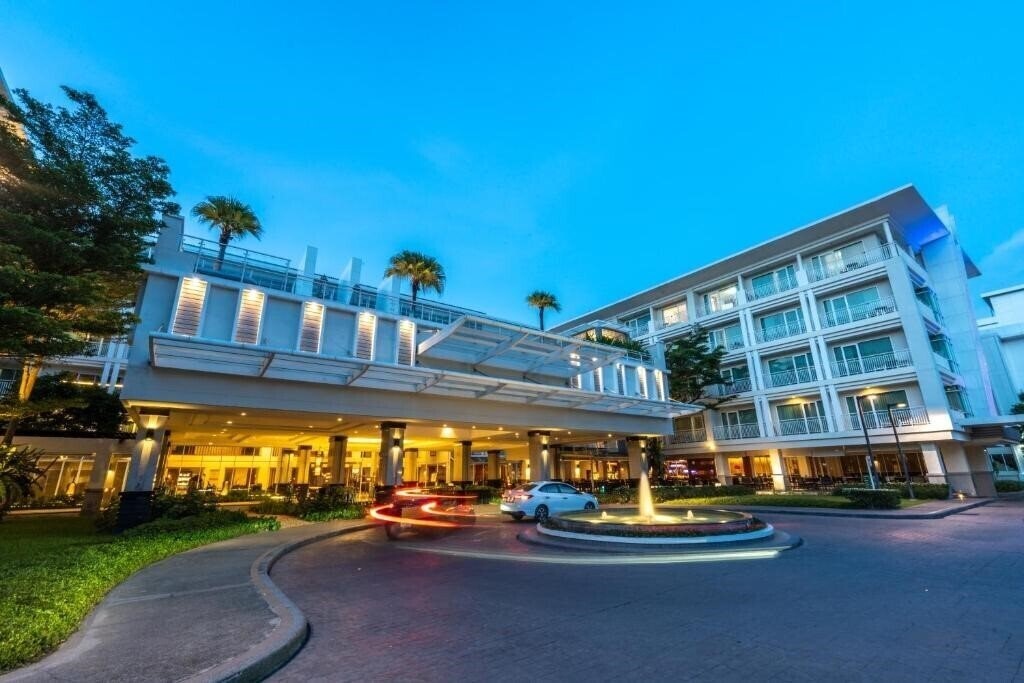 Hotel Kantary Hills Chiangmai 4*