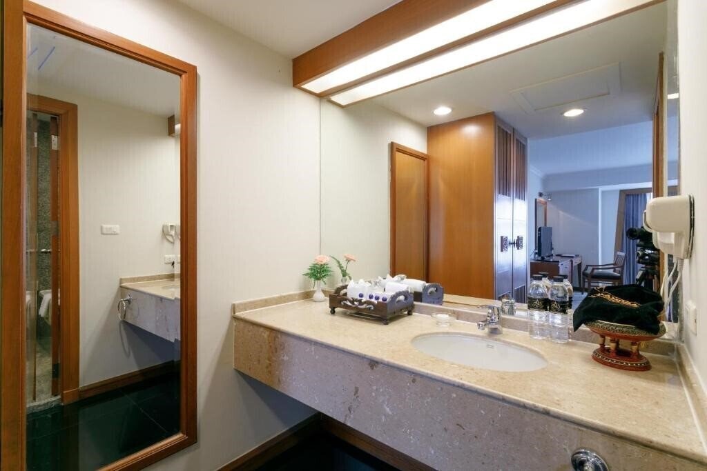 Фотография Amora Hotel Tapae Chiang Mai 4*