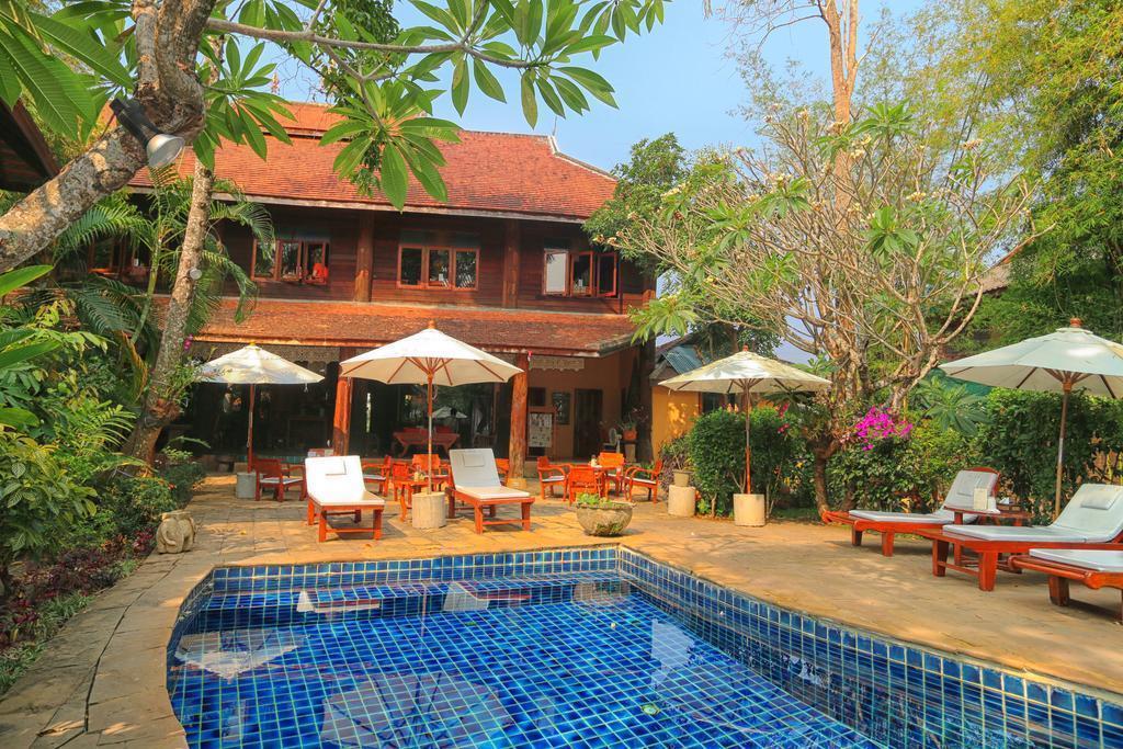 Готель Ban Sabai Village Resort & Spa 4*