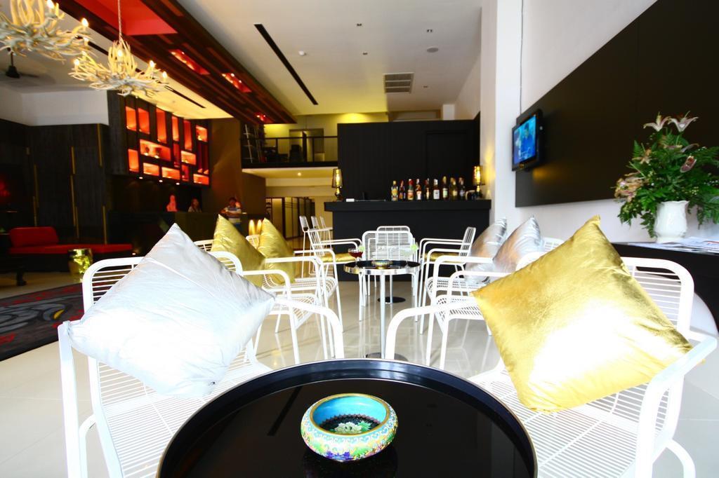 Zdjęcie Small Hotel Chiang Mai 3*