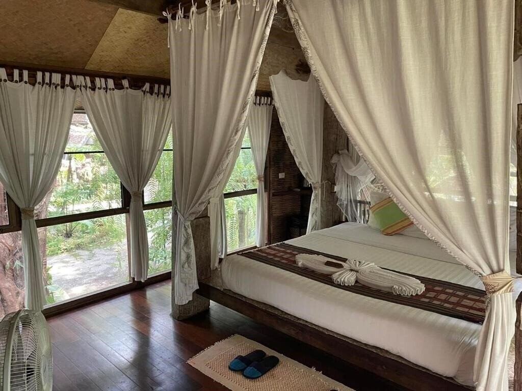 Zdjęcie Fern Paradise Chiang Mai 3*