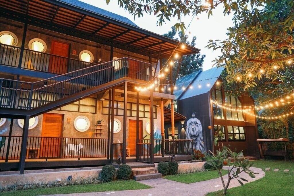 Зображення Yellow Pillow Hotel 3*