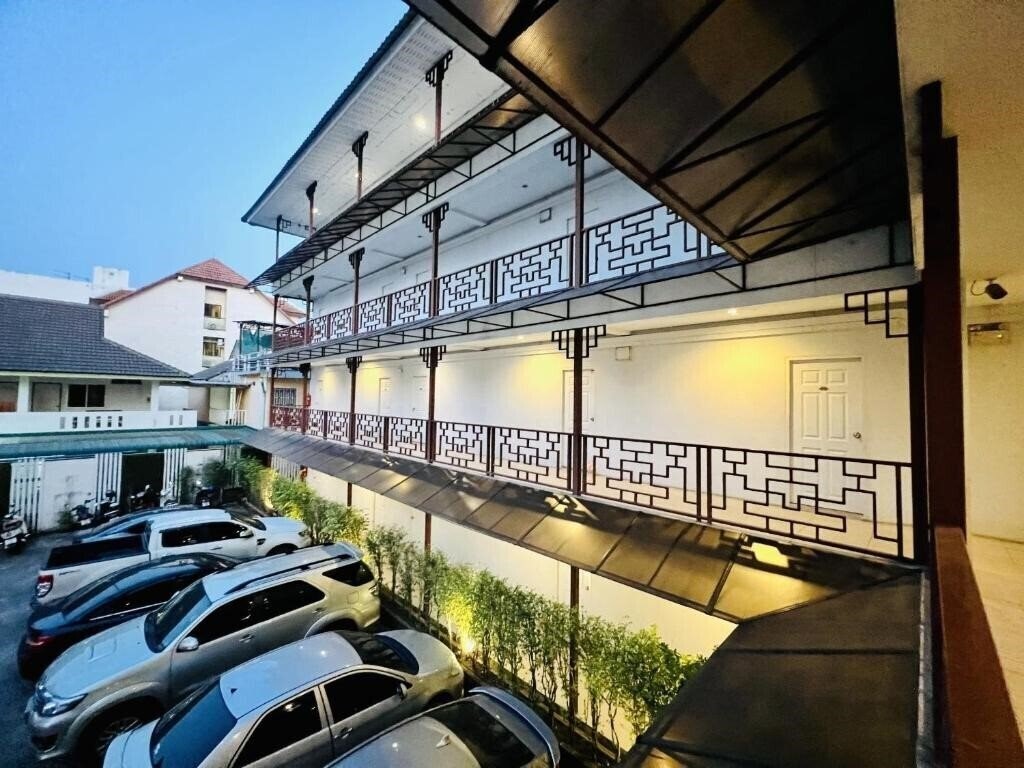 Zdjęcie Inn Kham Apartment 3*