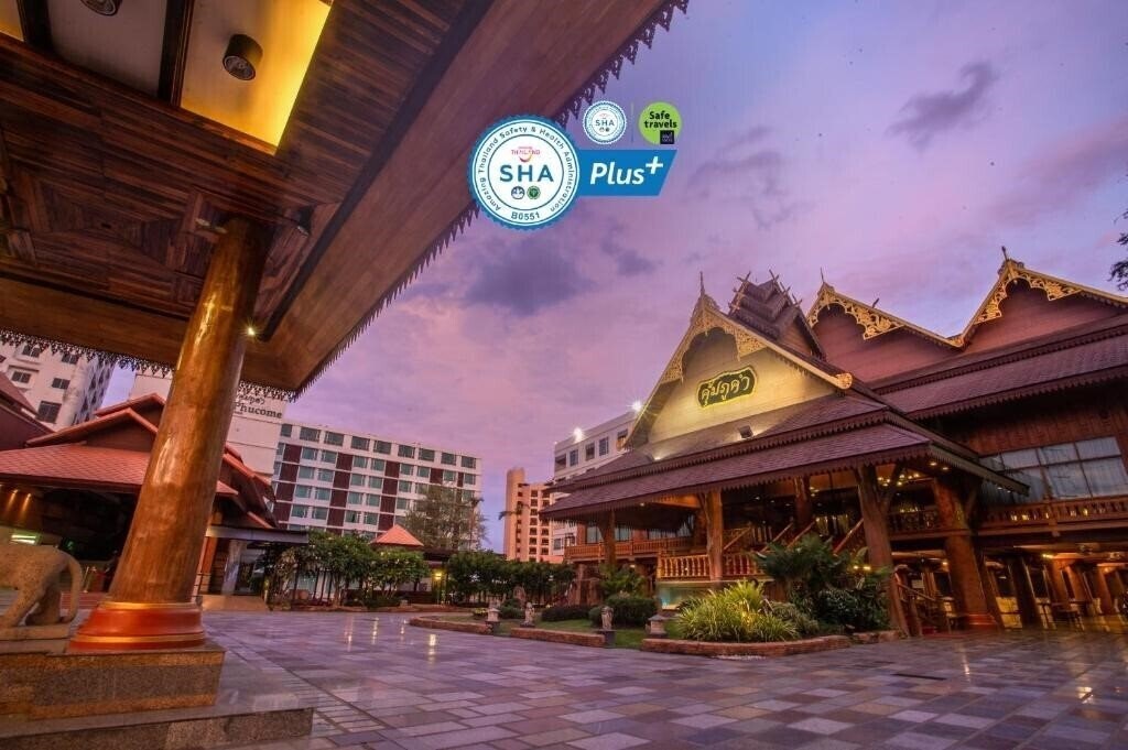 Hotel Khum Phucome 3*