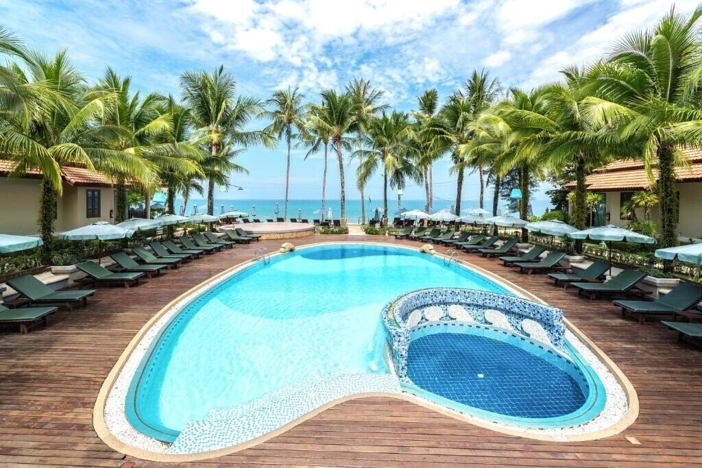 Zdjęcia Khao Lak Bay Front Resort 3*