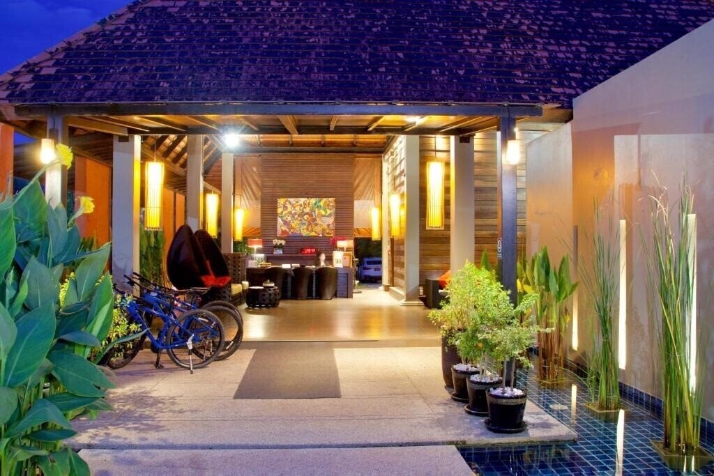Zdjęcia Chong Fah Beach Resort 4*