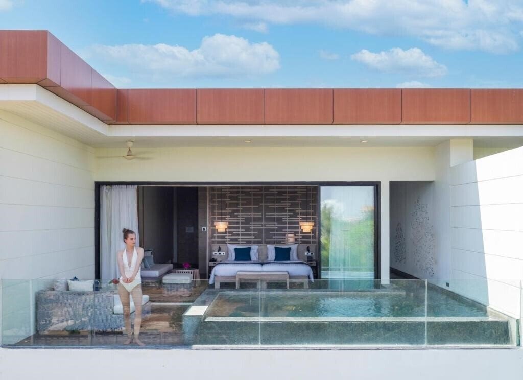 Zdjęcie Cape Nidhra Hotel 5*