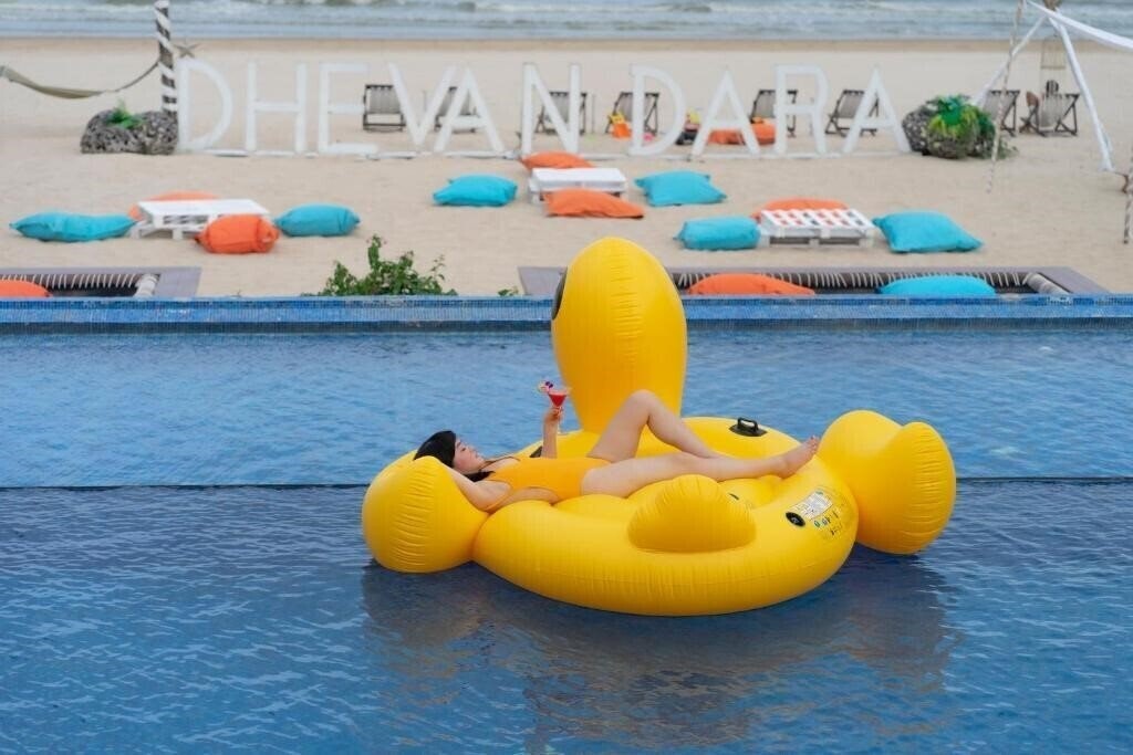 Фото Dhevan Dara Beach Villa 4*