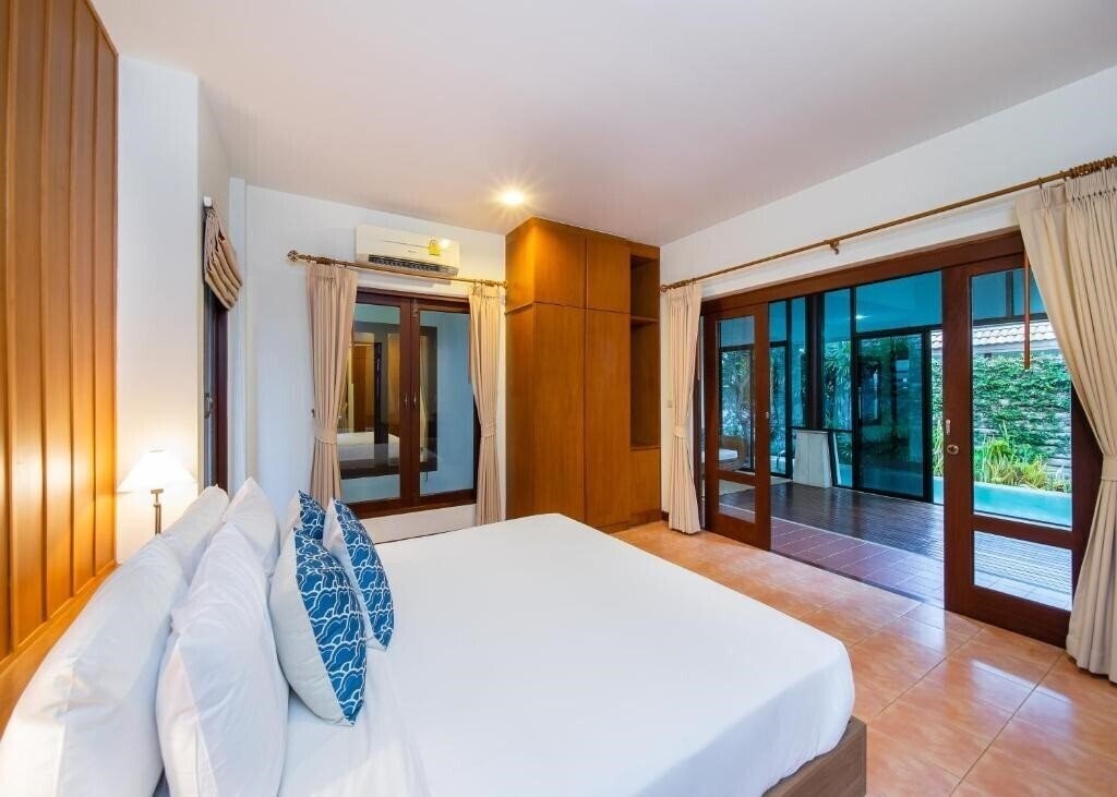Zdjęcie Blu Marine Hua Hin Resort & Villas 3*
