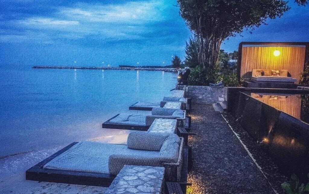 Hotel Cher Resort 4*