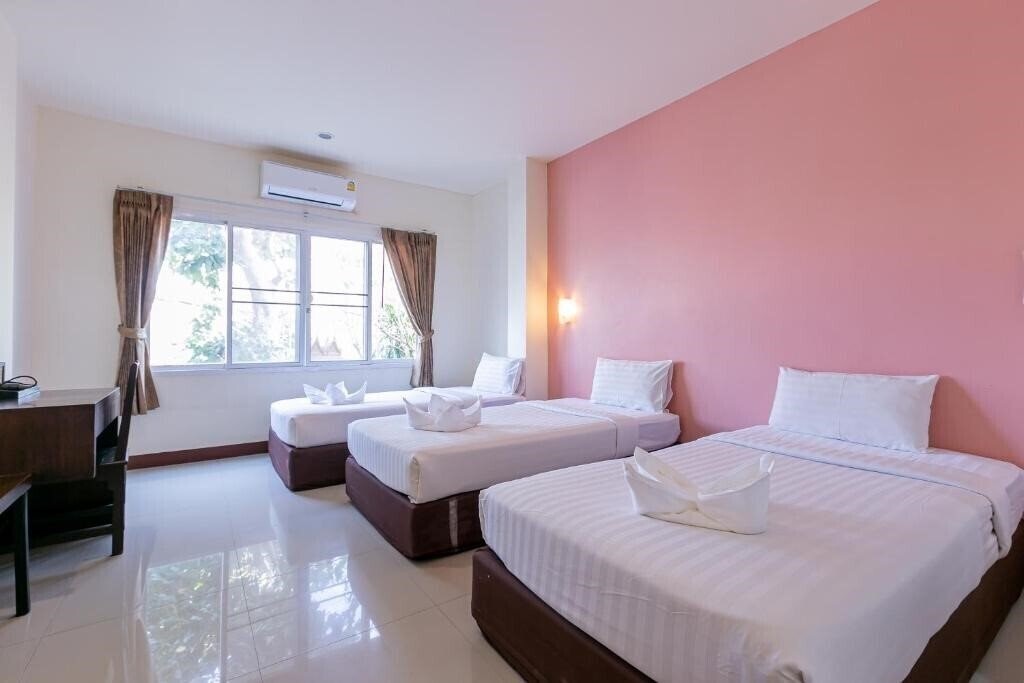 Zdjęcie Panwalee Hotel (ex. Panwalee Villa) 3*