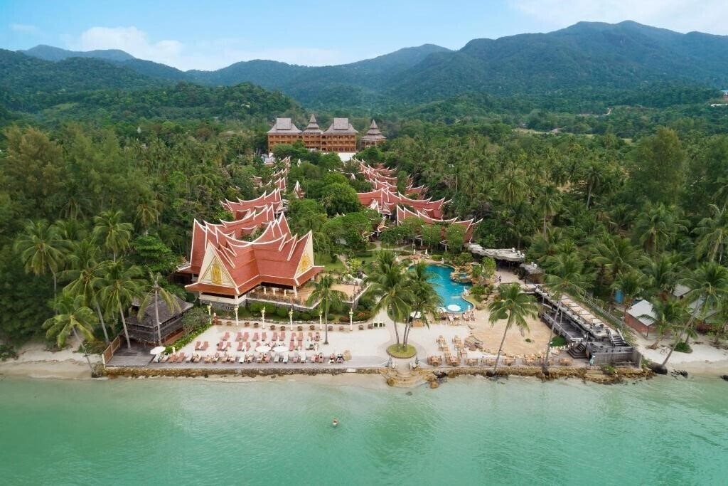 Фотографія Santhiya Tree Koh Chang Resort 4*