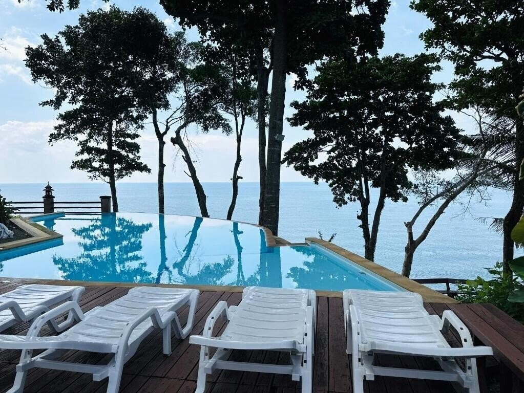 Zdjęcie Chang Cliff Resort 3*