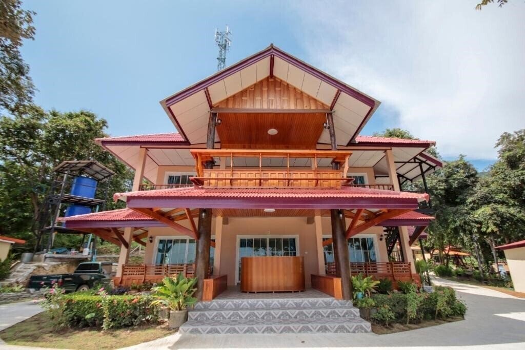 Hotel Oyo 1085 Ma Lanta House 2*