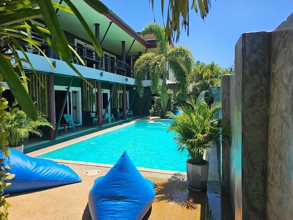 Zdjęcie Cha-Cha Hotel 3*