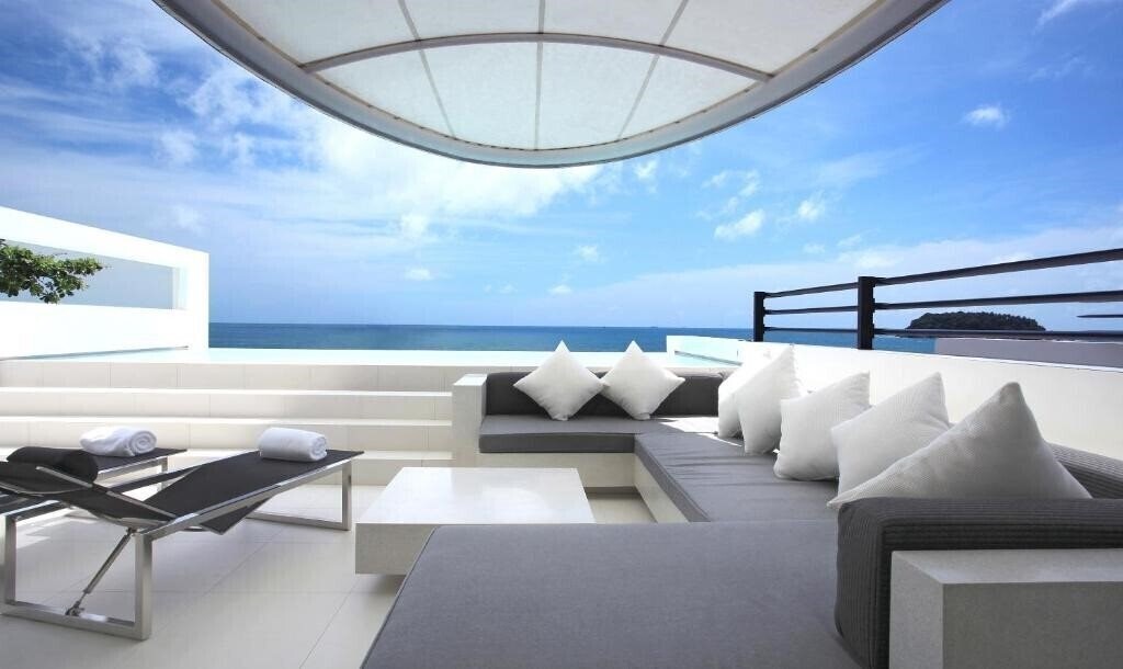 Зображення Kata Rocks Resort & Residences 5*