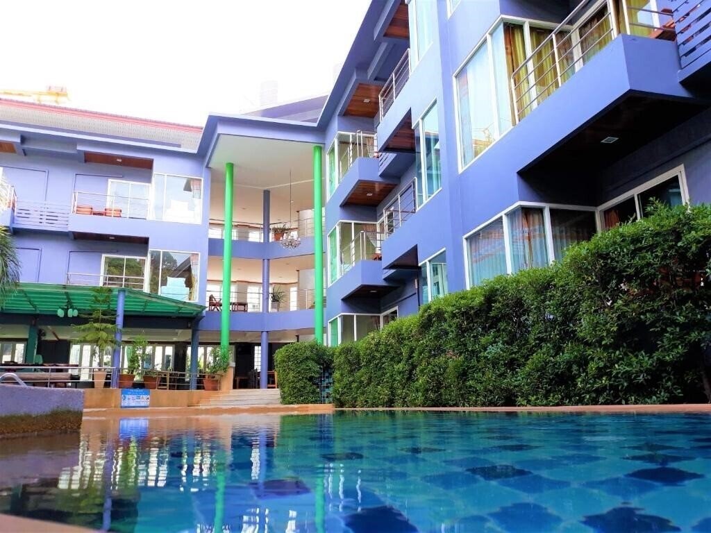 Hotel Aonang Village Resort 2*