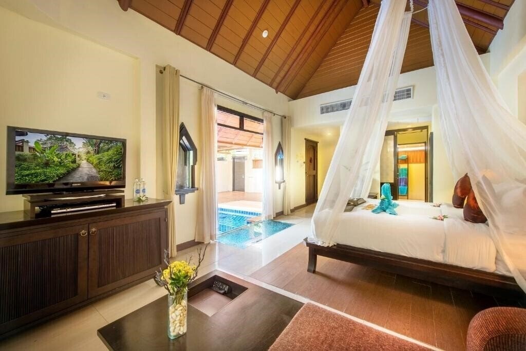 Zdjęcie Chada Beach Resort And SPA 5*