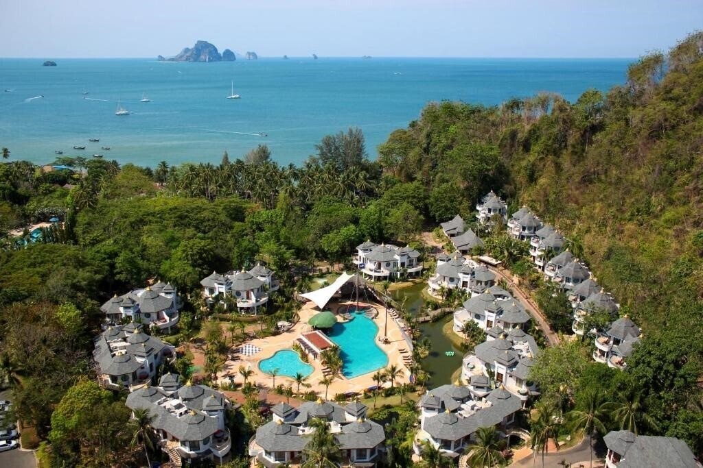 Отель Krabi Resort Ao Nang 4*