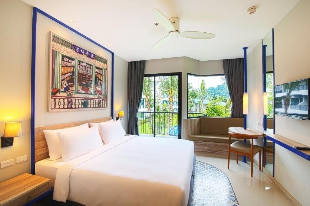 Фото Holiday Style Ao Nang Beach Resort 3*
