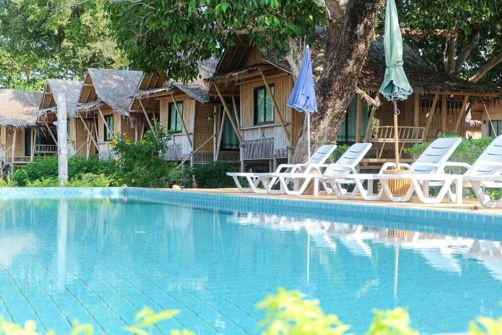 Фотографія Anyavee Krabi Beach Resort 4*