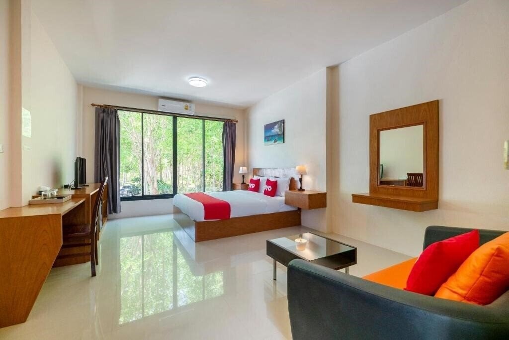 Zdjęcia Oyo 665 Sj House Hotel 3*